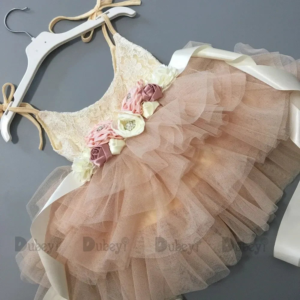 Beautiful flower girls wedding dress