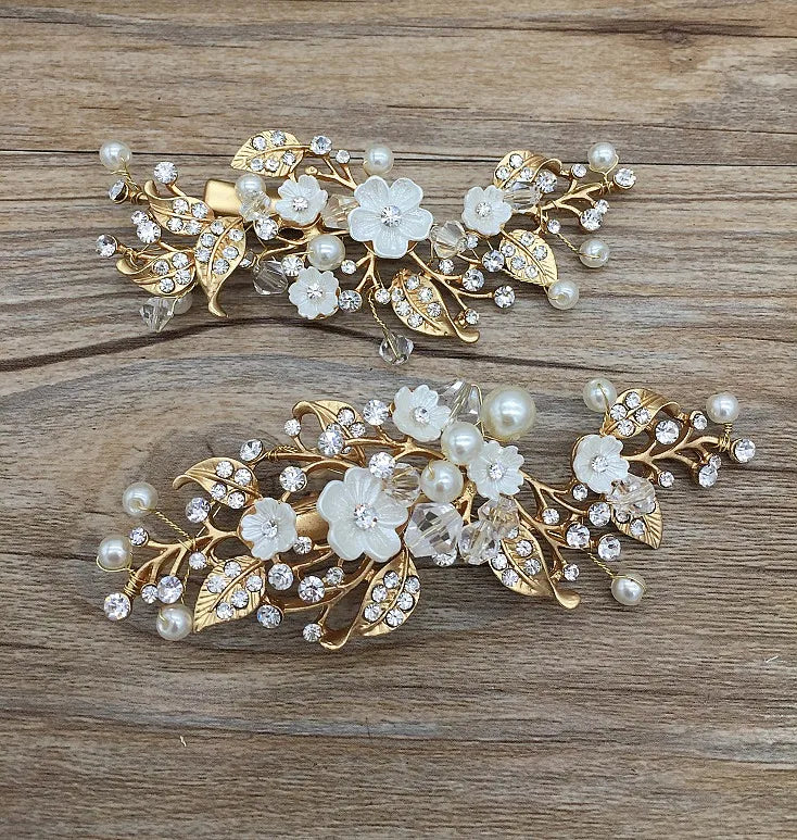 pearl flower hair clip