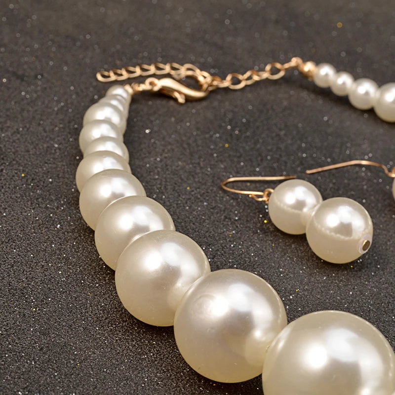 Big Pearl Jewelry Set - Bridal Necklace & Earrings