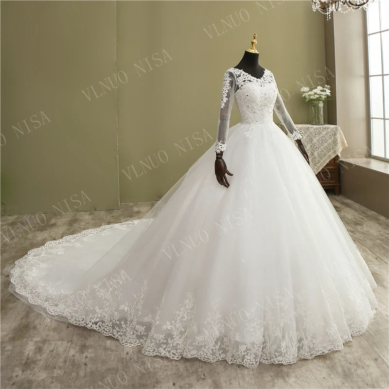 Fashion Elegant Lace Embroidery Long Sleeve Wedding Dress