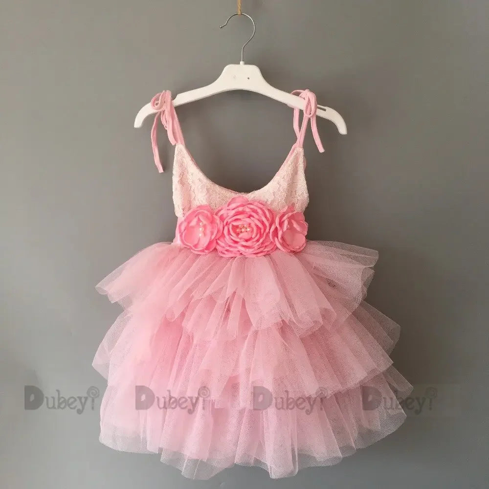 Beautiful flower girls wedding dress